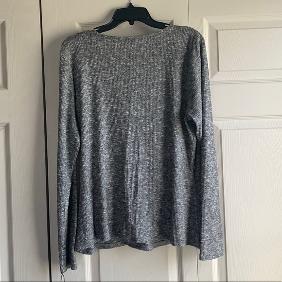 Rock & Republic Blouse. NWT - Picture 2 of 9